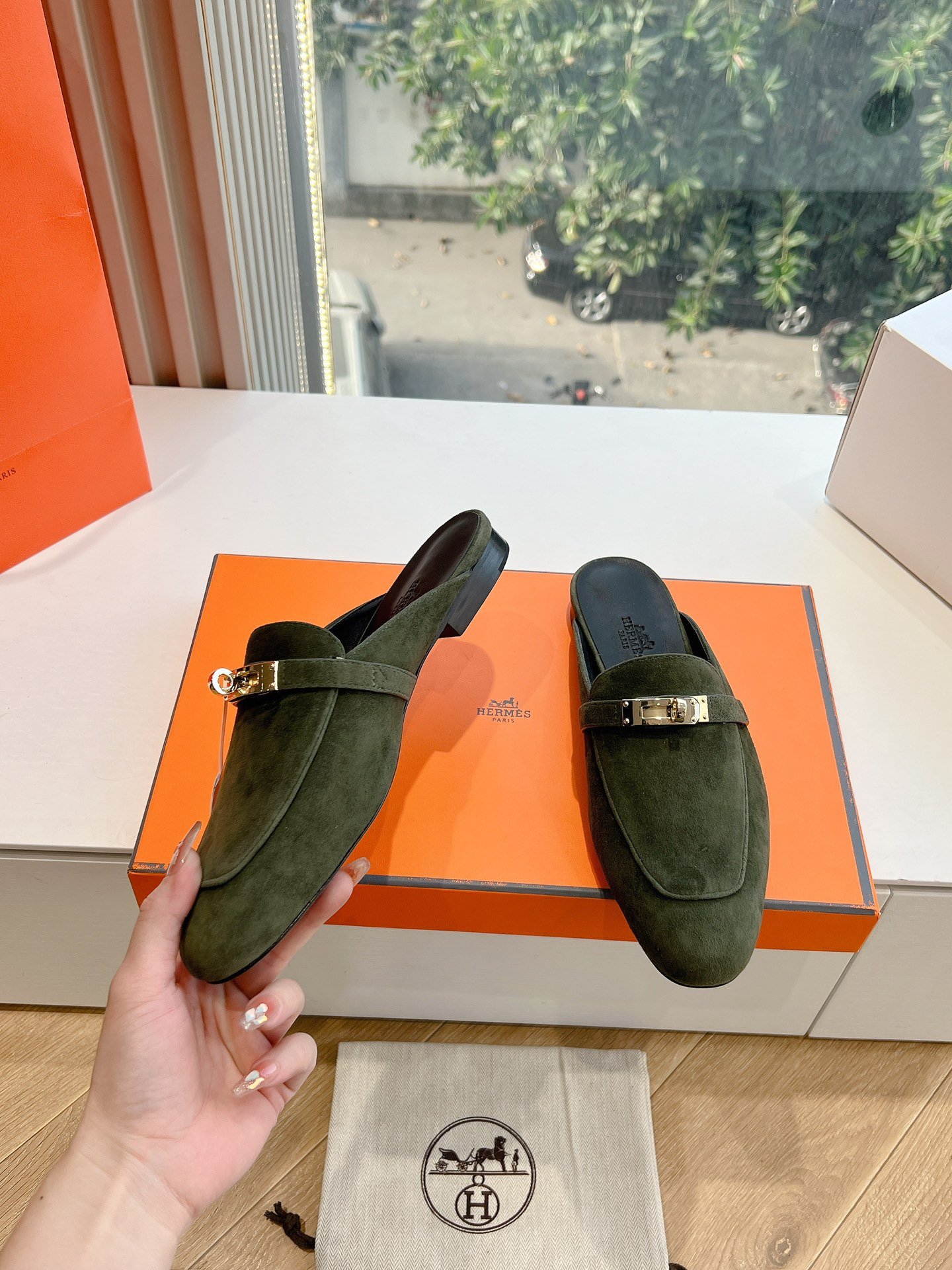 Hermes shoes - Image 7