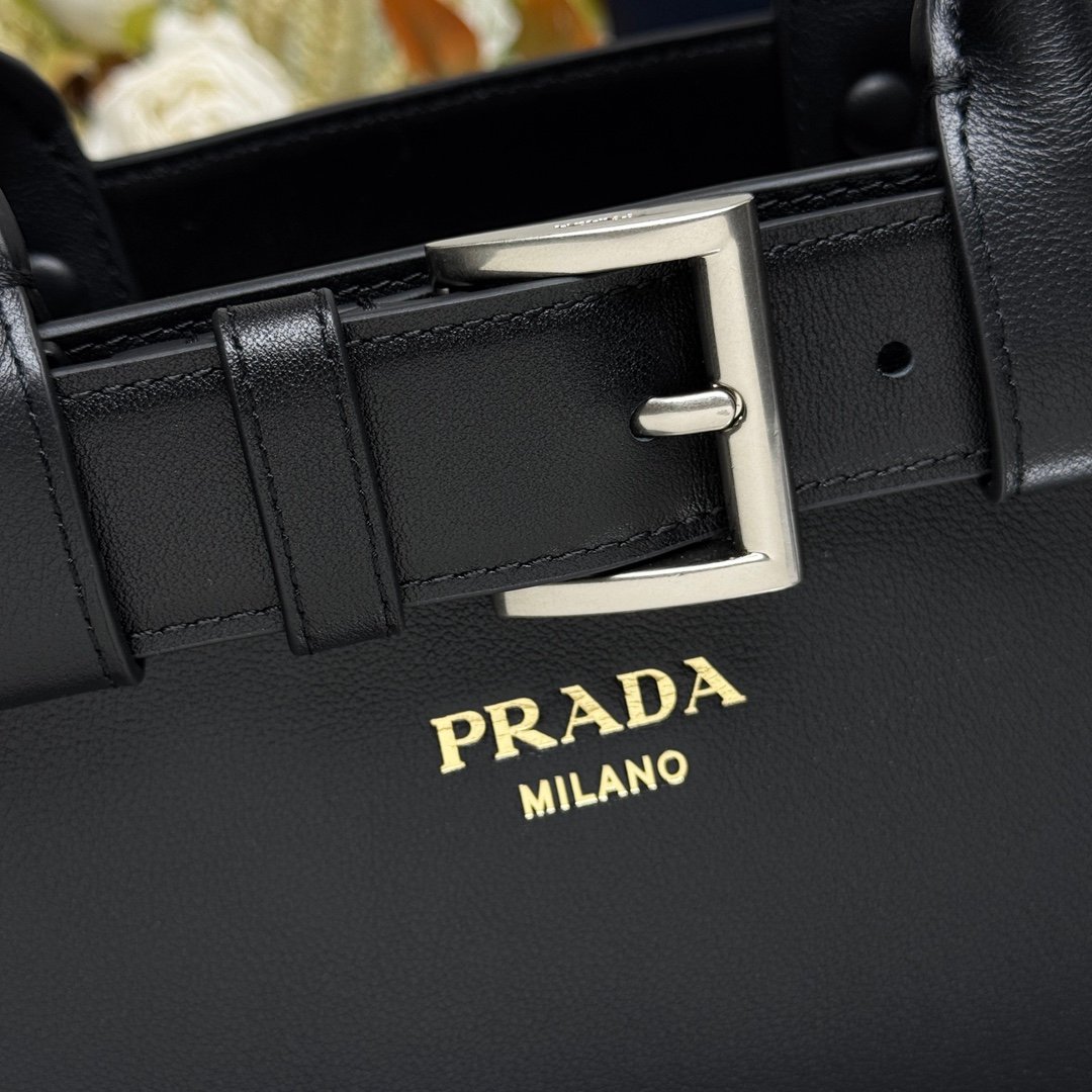 Prada Bag - Image 6