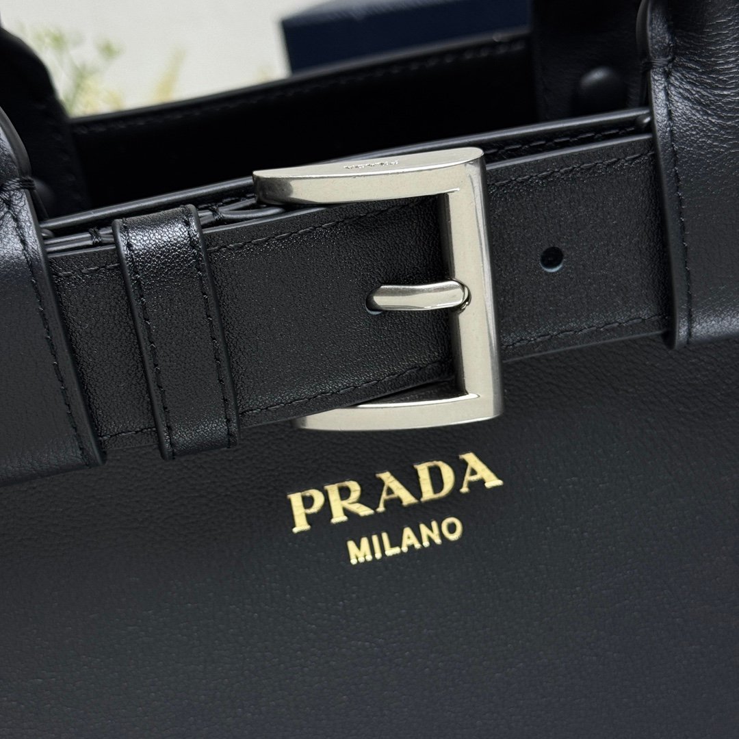 Prada Bag - Image 6