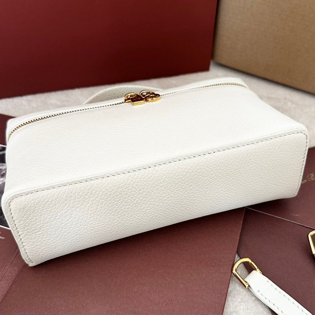 Loro Piana Bag - Image 6