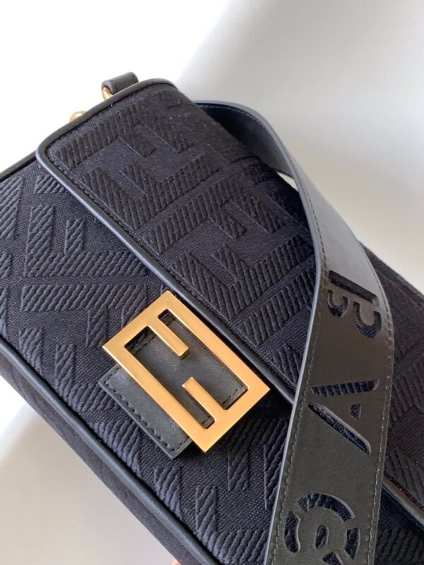 FENDI BAG - Image 7