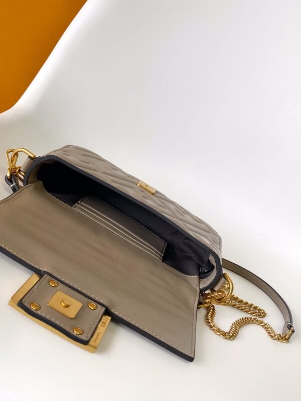 FENDI BAG - Image 7