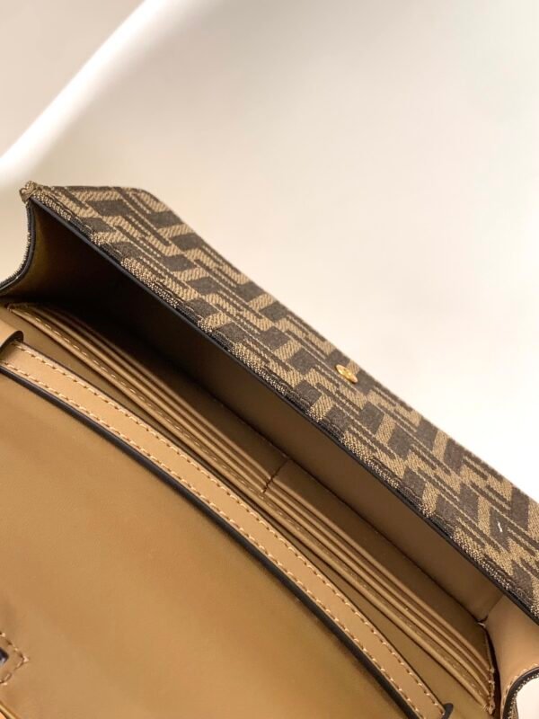 FENDI BAG - Image 7