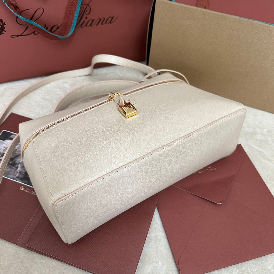 Loro Piana Bag - Image 6