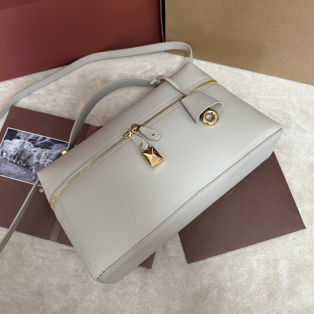 Loro Piana Bag - Image 6