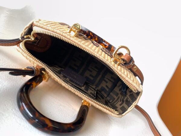FENDI BAG - Image 7