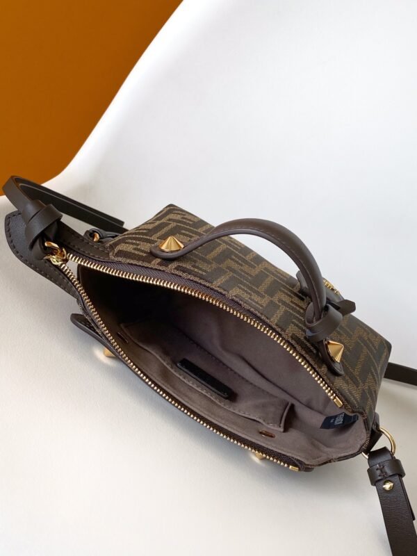 FENDI BAG - Image 7