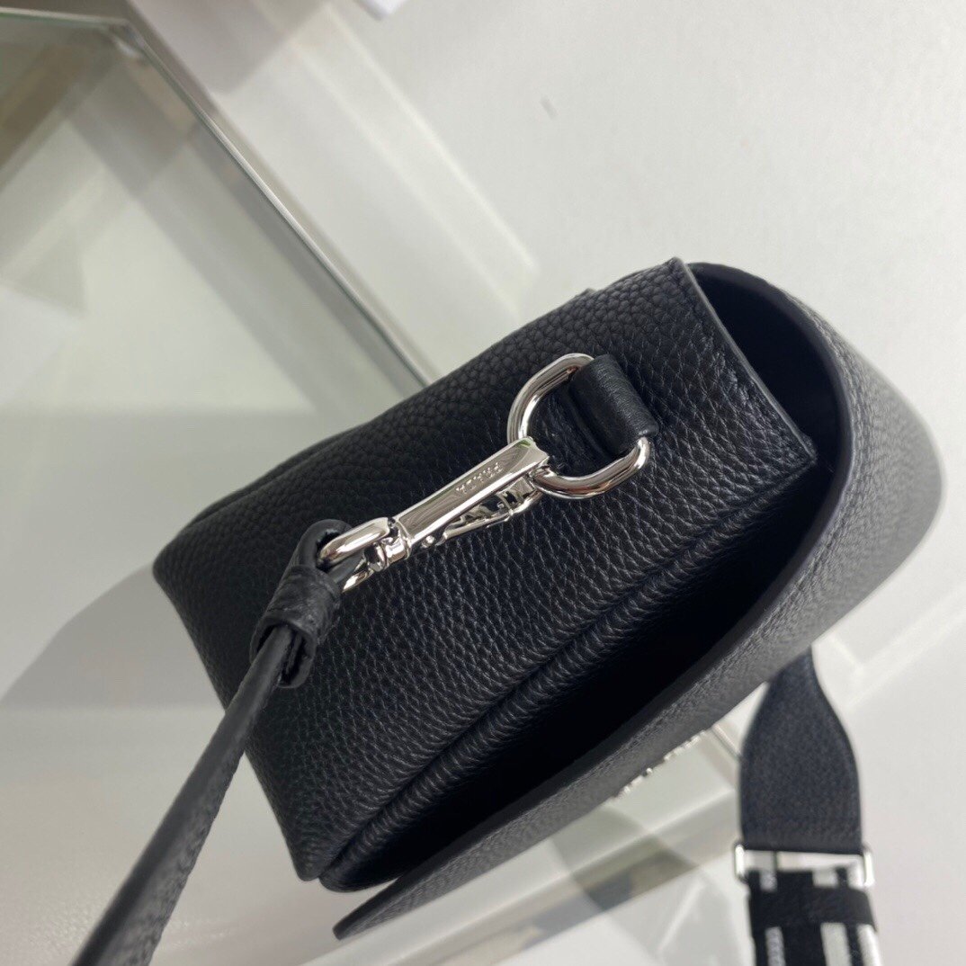 Prada Bag - Image 4
