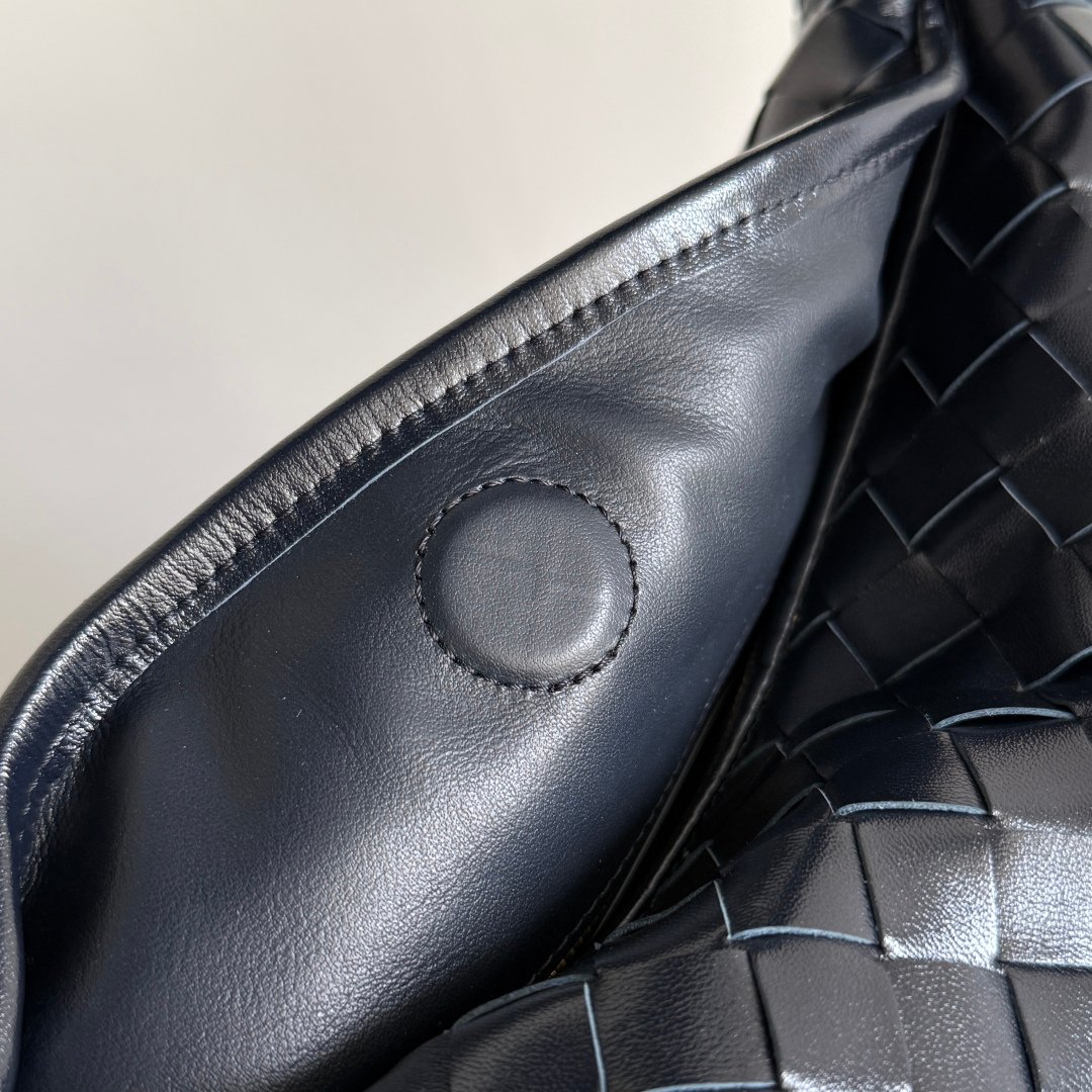 BOTTEGA VENETA - Image 6