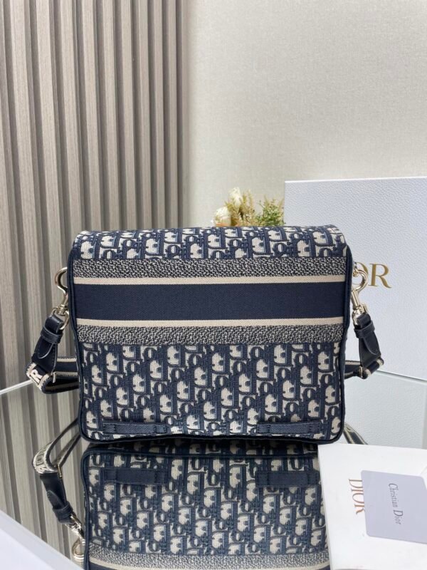 DIOR - Image 6