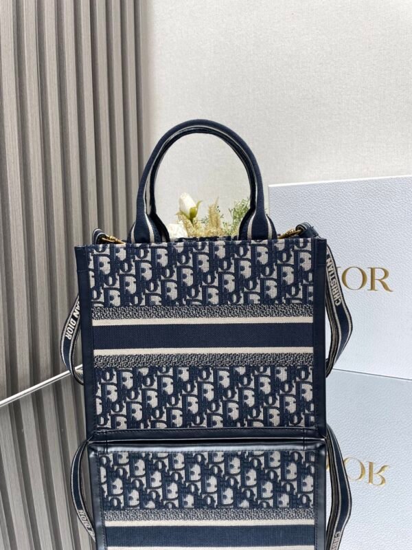 DIOR - Image 6