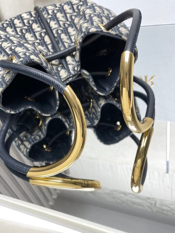 DIOR - Image 6