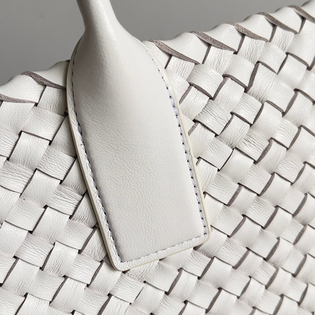 BOTTEGA VENETA - Image 6