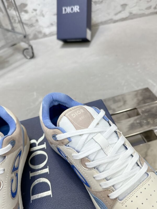 Dior women - Image 4