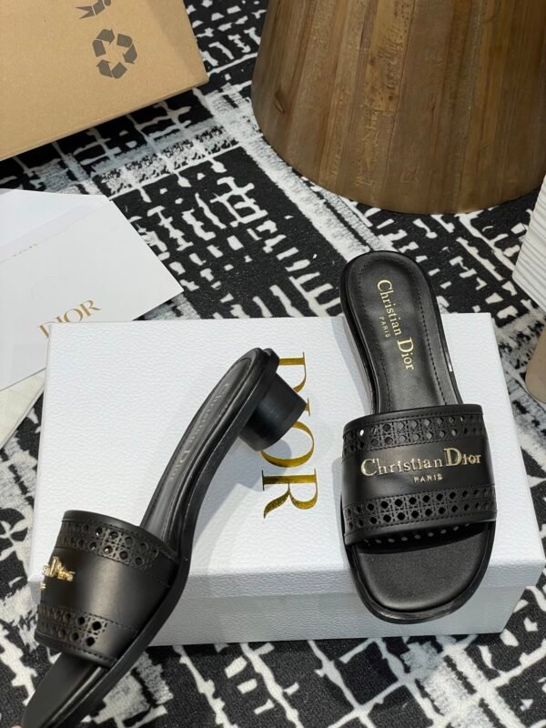Dior women - Image 4