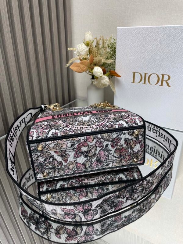 DIOR - Image 6