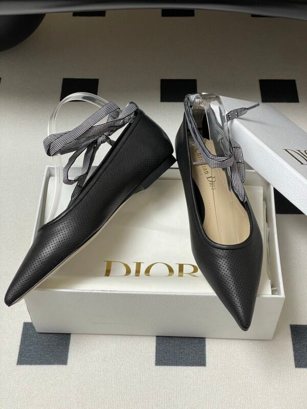 Dior women - Image 6