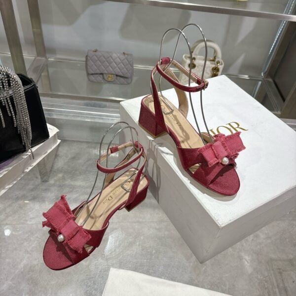 Dior women - Image 6