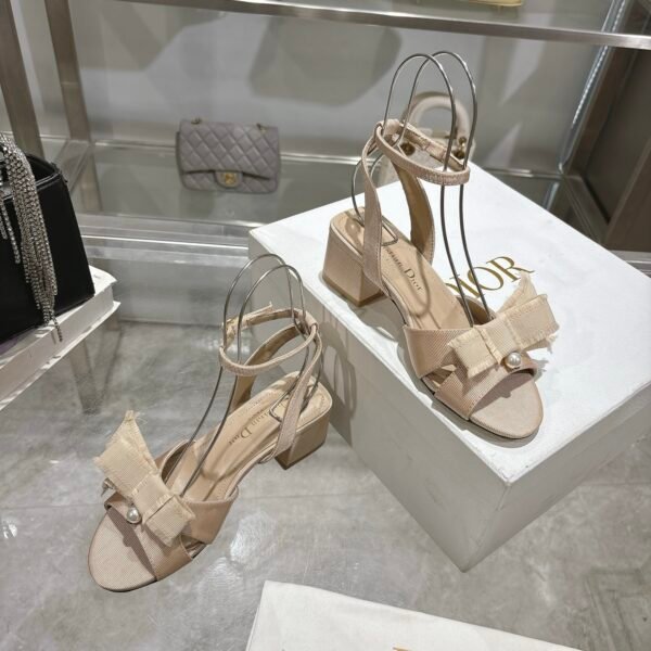 Dior women - Image 6
