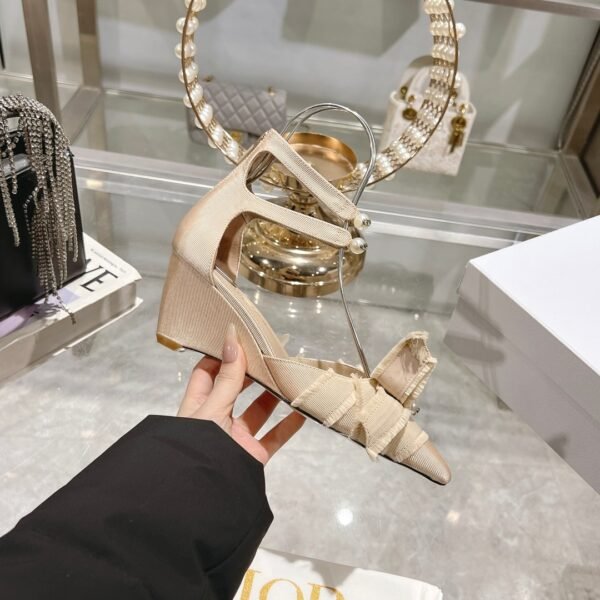 Dior women - Image 6