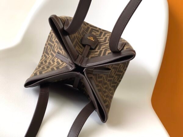 FENDI BAG - Image 7