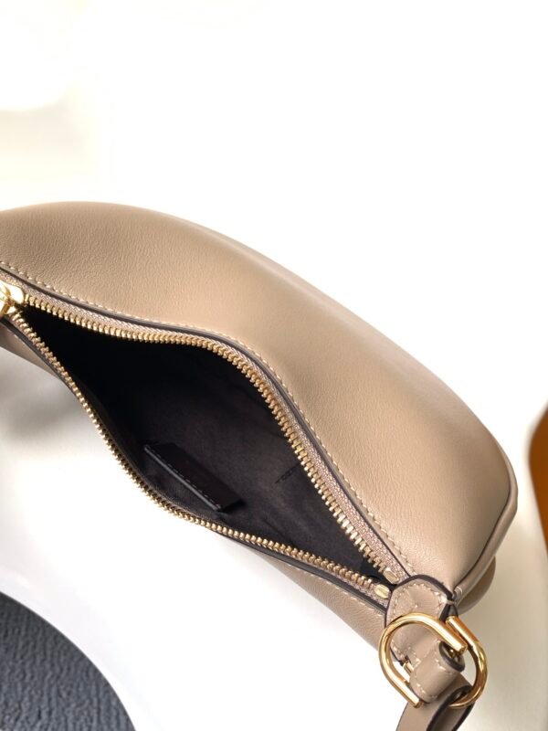 FENDI BAG - Image 7