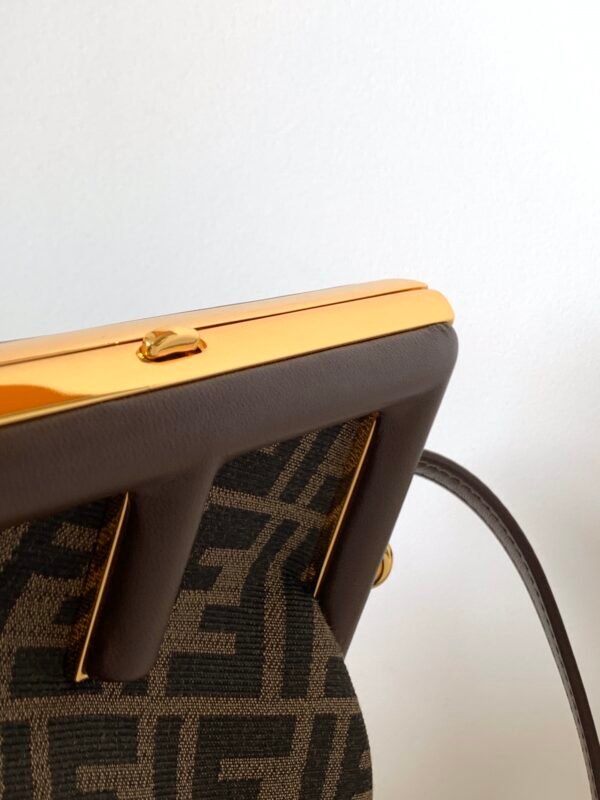 FENDI BAG - Image 7