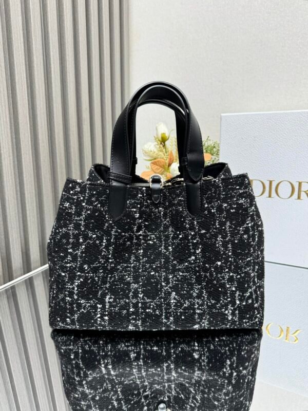 DIOR - Image 6