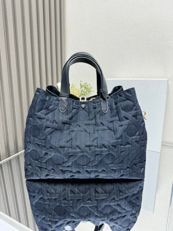 DIOR - Image 6