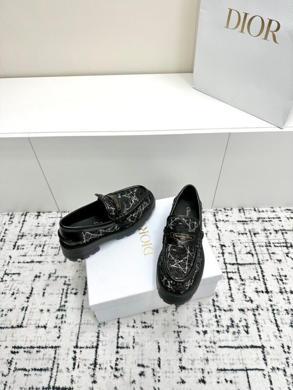 Dior women - Image 6