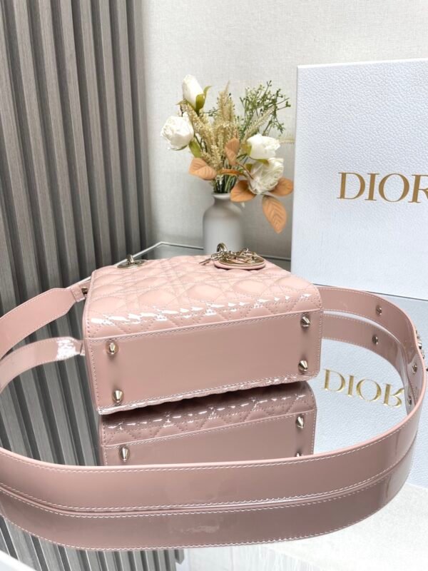 DIOR - Image 6