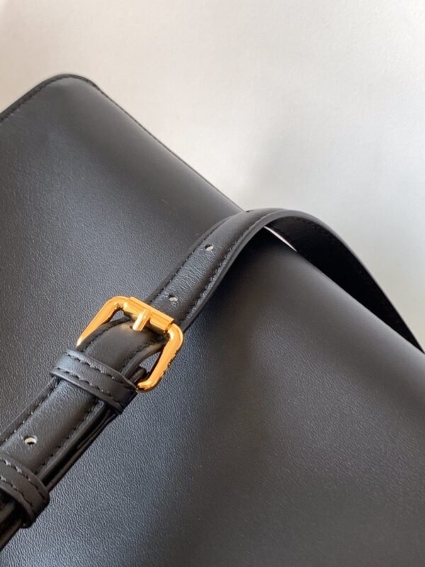 FENDI BAG - Image 7