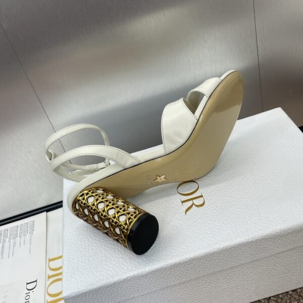 Dior women - Image 6