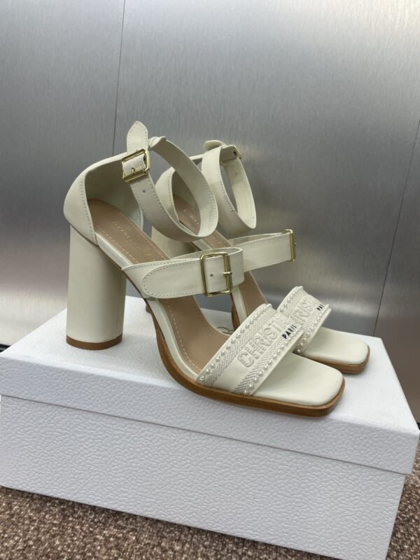 Dior women - Image 6