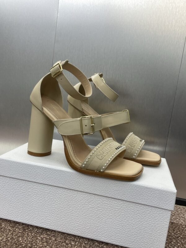 Dior women - Image 6