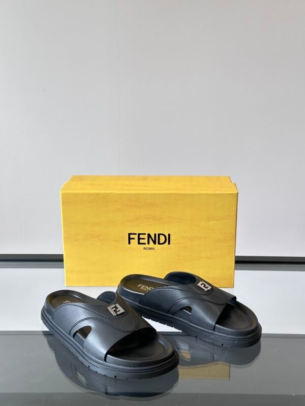 FENDI Man - Image 6