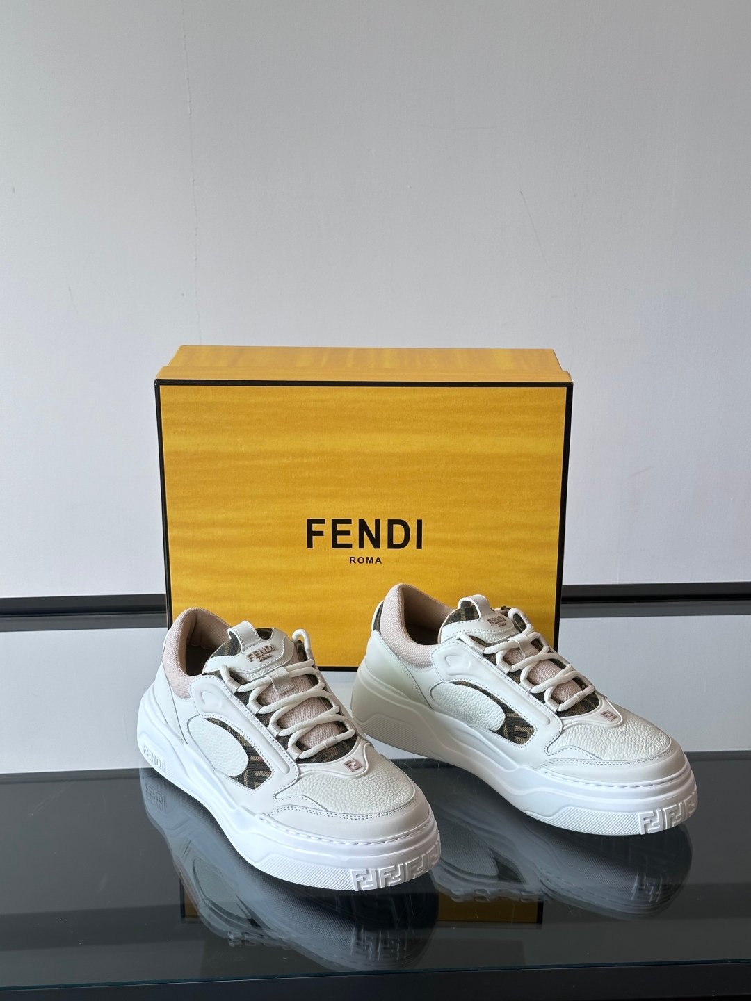 FENDI Man - Image 6