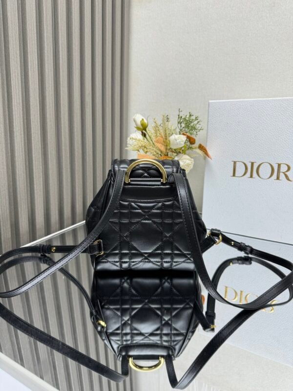 DIOR - Image 6