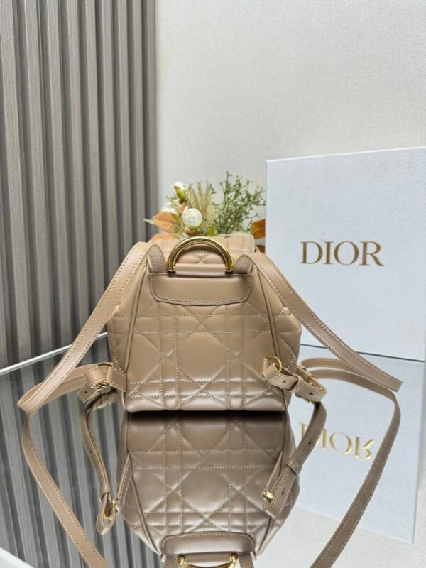 DIOR - Image 6