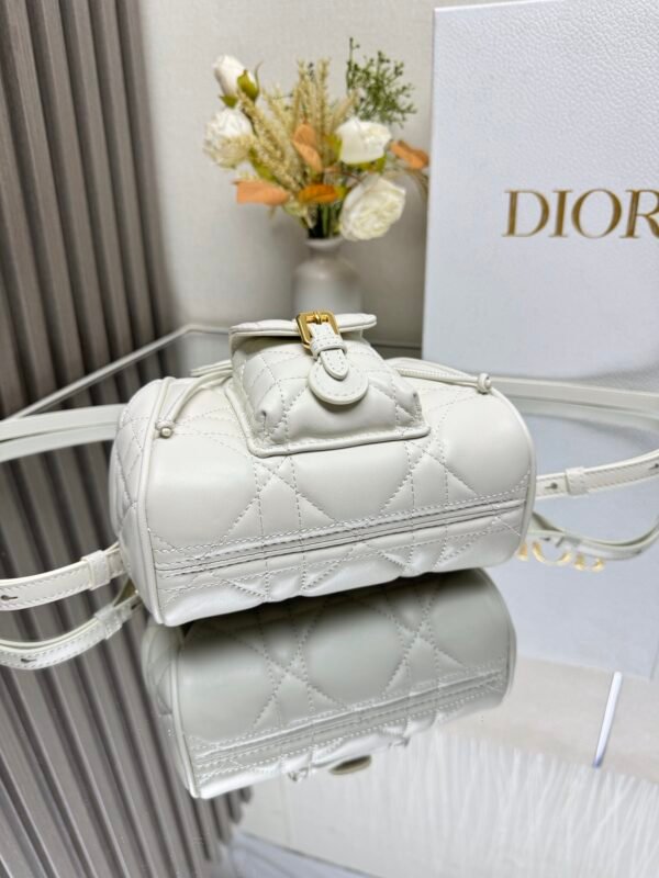 DIOR - Image 6