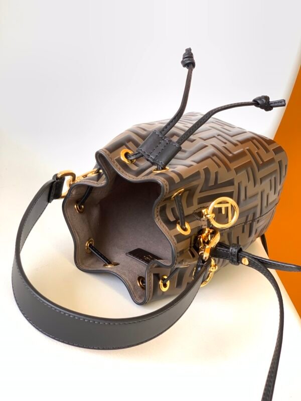 FENDI BAG - Image 7