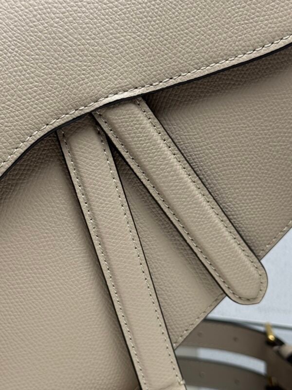 DIOR - Image 6