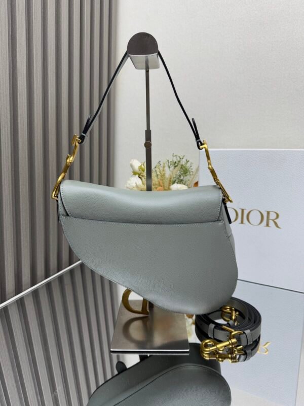 DIOR - Image 6