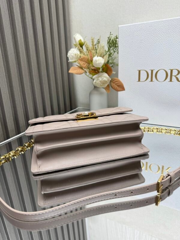 DIOR - Image 6