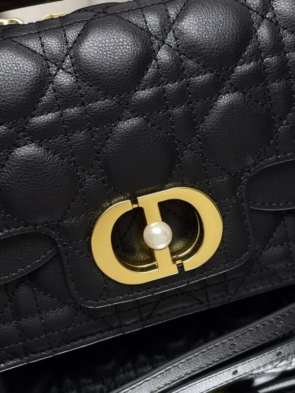 DIOR - Image 6