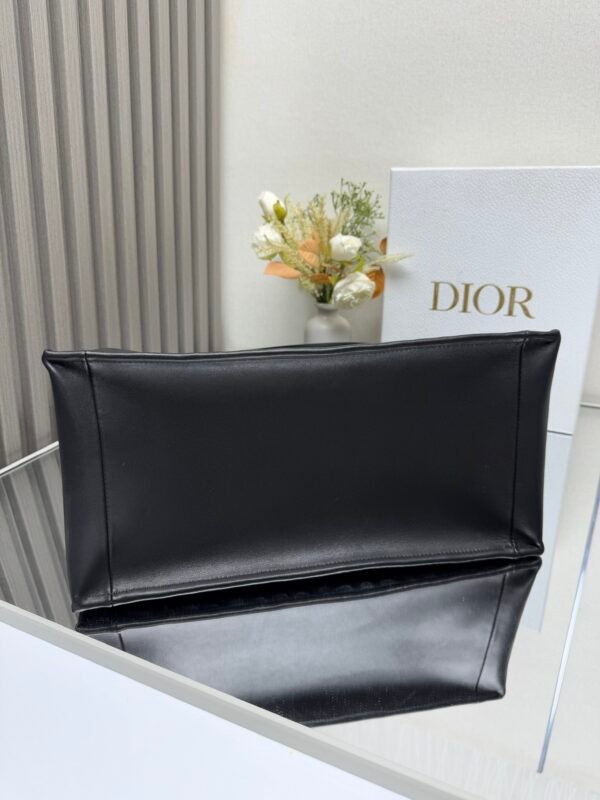 DIOR - Image 6