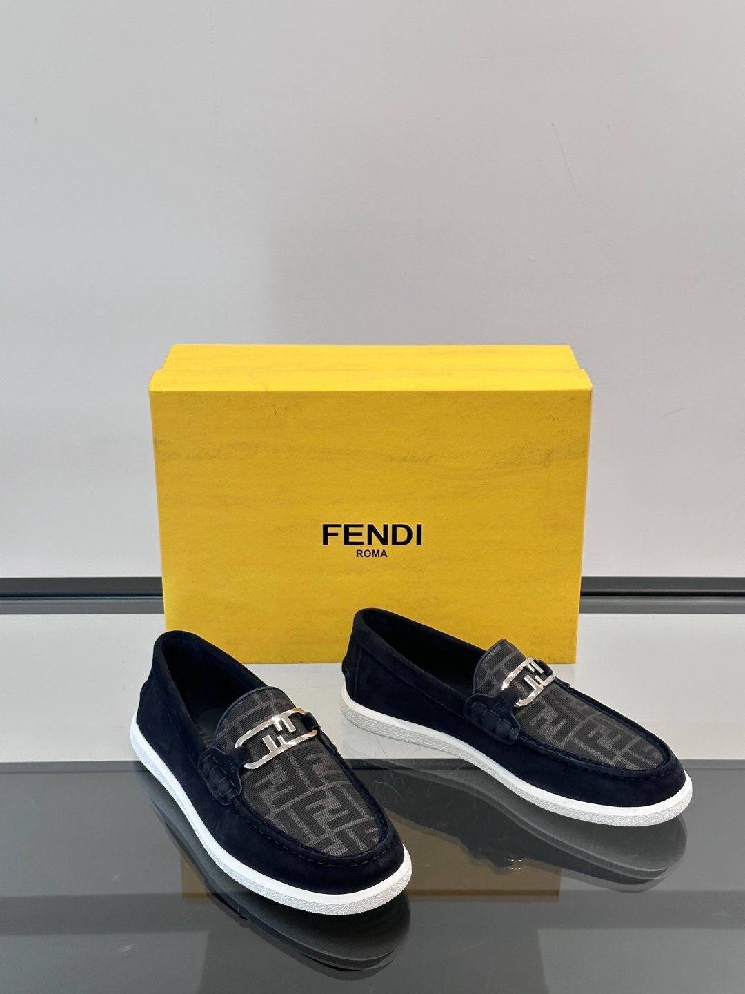 FENDI Man - Image 6