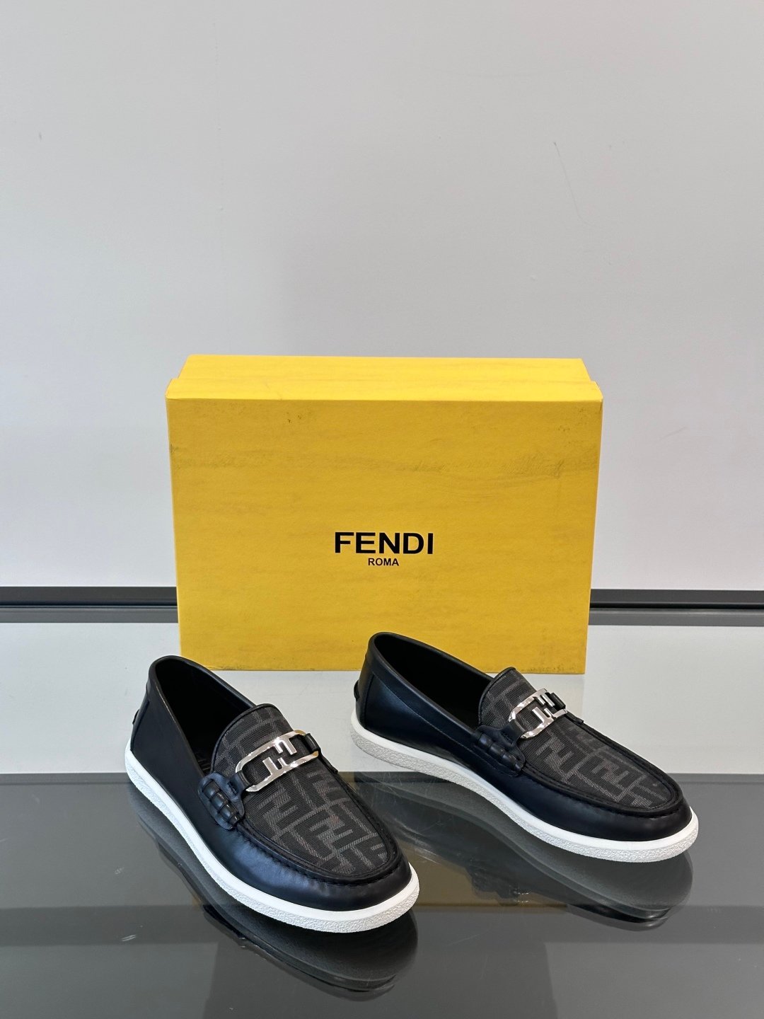 FENDI Man - Image 6