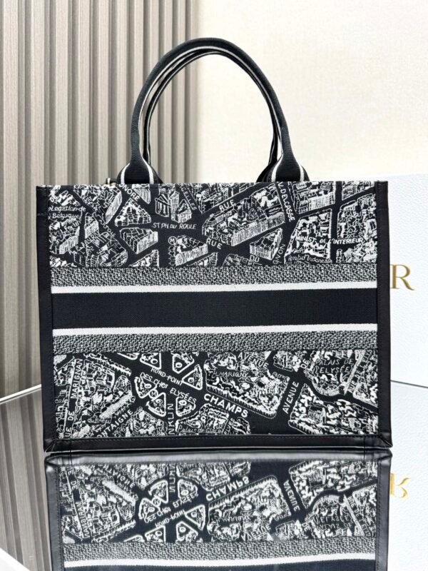 DIOR - Image 6