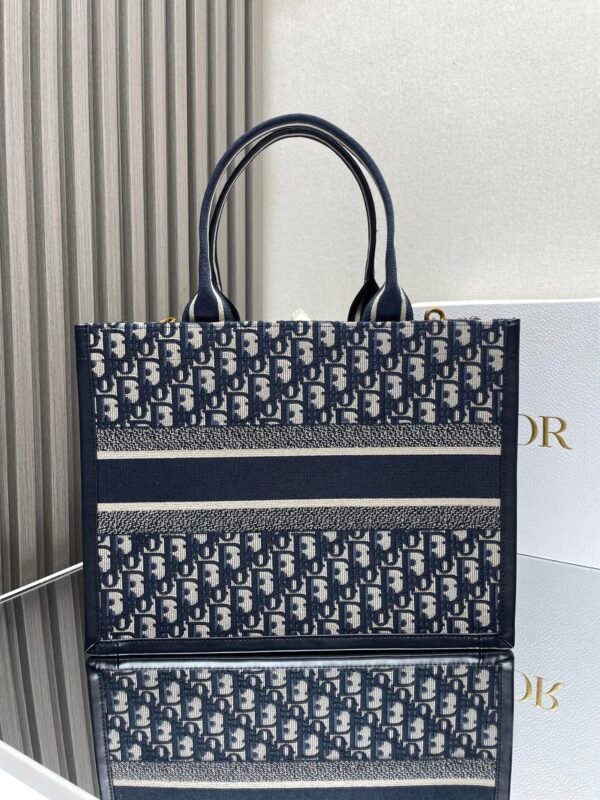 DIOR - Image 6